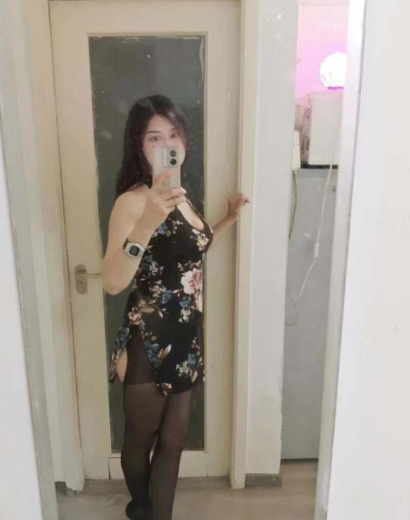 390c39b561f54bcd8b559c6ecb21a68d.png
